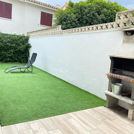 Sol Cavet Con Jardin Portaventura Cambrils