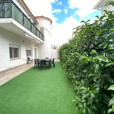 Sol Cavet Con Jardin Portaventura Apartment Cambrils