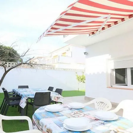 Sol Cavet Con Jardin Portaventura Апартаменты